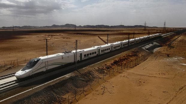 El «AVE del desierto» supera el medio millón de pasajeros
