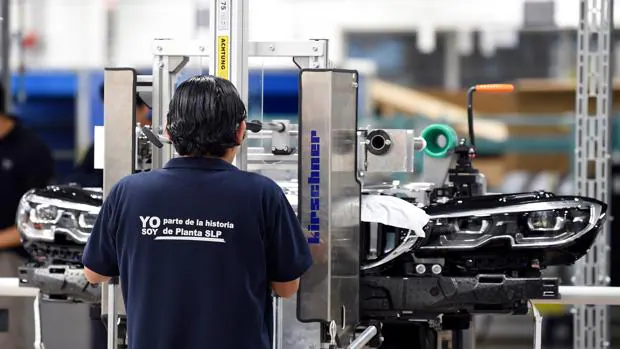 BMW abre su primera fábrica en México en plena tensión comercial de este país con Estados Unidos