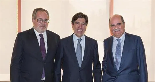 Demetrio Carceller, Manuel Manrique y José Moreno Carretero