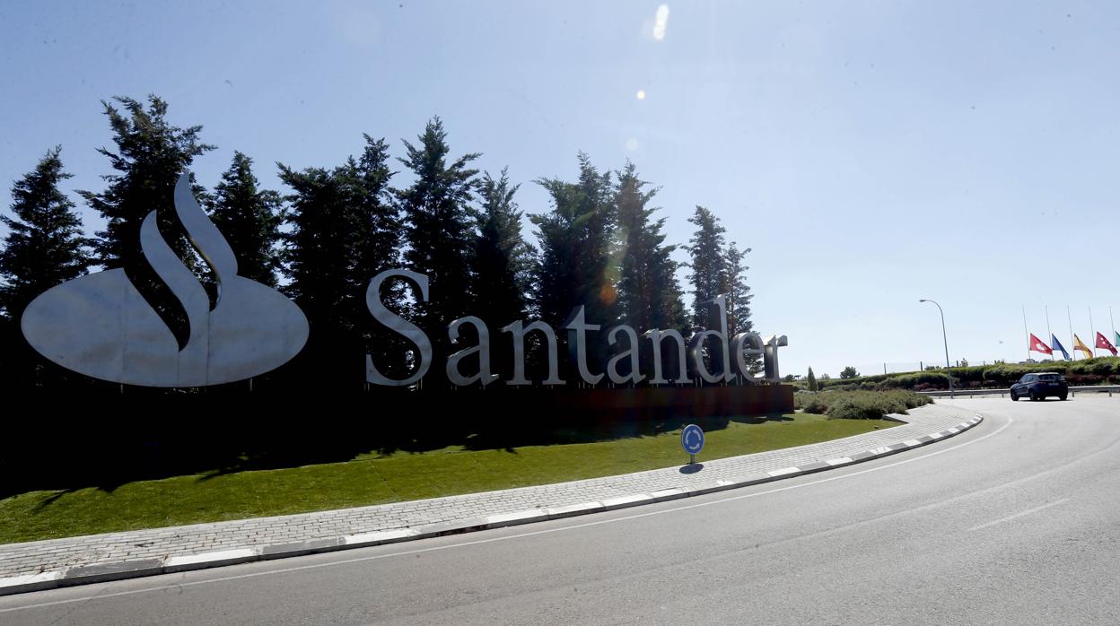 El Banco Santander logra un acuerdo para recomprar su Ciudad Financiera