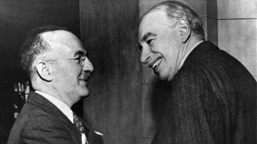 Harry Dexter White (izda) y John Maynard Keynes (dcha), encarnaron la desigual relación entre Estados Unidos y Reino Unido durante el diseño del mundo de la Postguerra