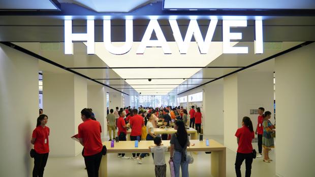 Huawei ve «poco probable» que Trump le levante el veto y cree que la moratoria «no ha tenido impacto»