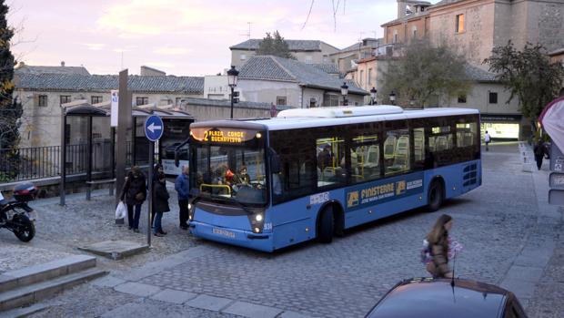 Estos son los españoles que más utilizan los autobuses urbanos