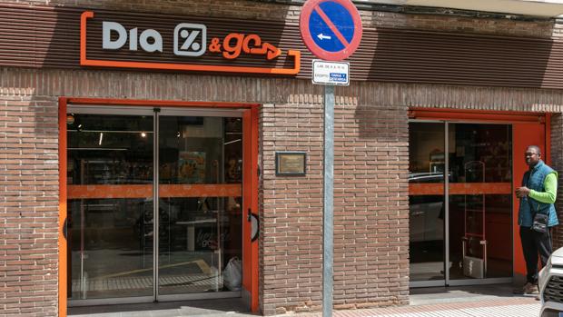 Dia aprobará la ampliación de capital de 605,5 millones el 22 de octubre y diluirá a los accionistas actuales