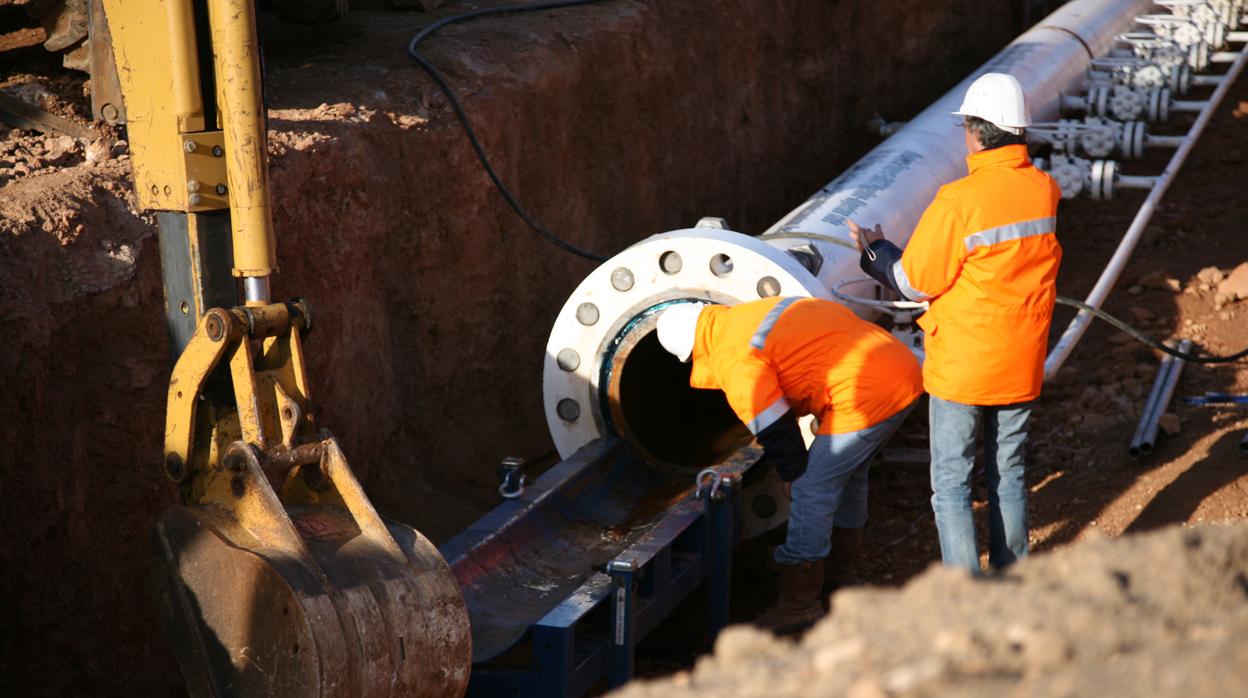 Naturgy pagará 445 millones para tener el 49% del gasoducto Medgaz