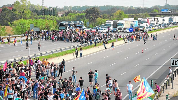 El «procés» agiganta el «sorpasso» económico de Madrid sobre Cataluña