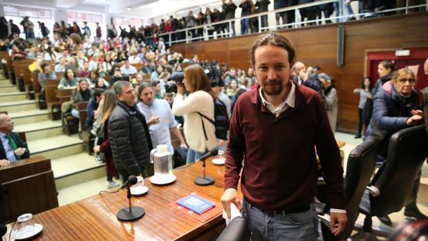 Podemos quiere subir el salario mínimo interprofesional a mil euros «inmediatamente»