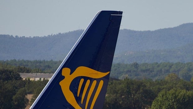 Los sindicatos ultiman una demanda contra el ERE de Ryanair