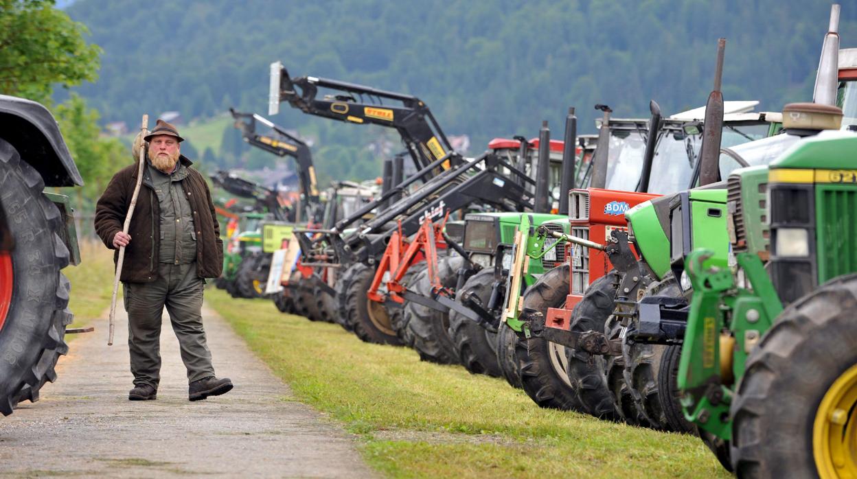 El Gobierno alemán firma un paquete de 1.000 millones de ayudas a los agricultores