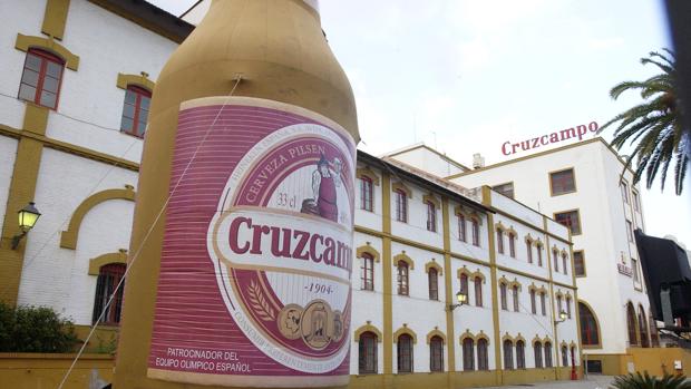 ¿Cuántos millones de euros vale la marca de cerveza Cruzcampo?