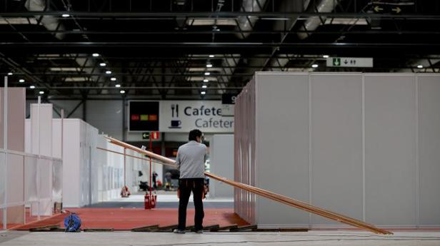 Telefónica instalará gratuitamente las redes de telecomunicaciones del hospital de Ifema