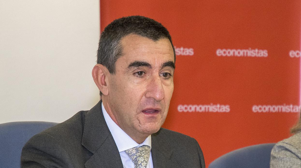 Francisco Tato, presidente del Colegio de Economistas de Sevilla