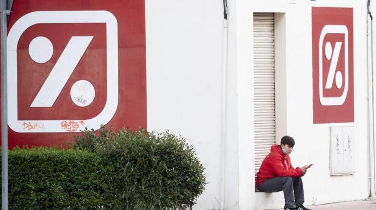 Tienda física de DIA, en plena crisis del coronavirus