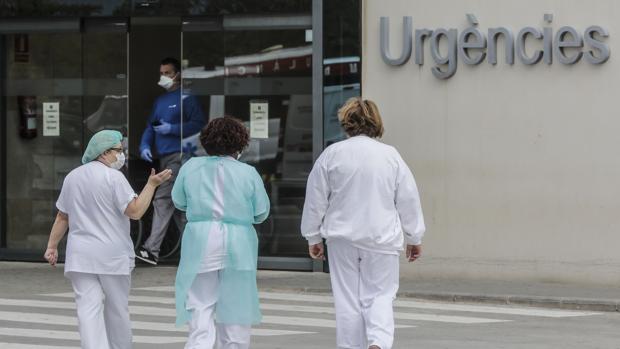 Las aseguradoras abonarán 30.000 euros a los herederos de los sanitarios fallecidos por el coronavirus