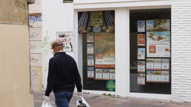 Las agencias de viajes avisan que, si no hay «una reacción rápida del Gobierno», no sobrevivirán