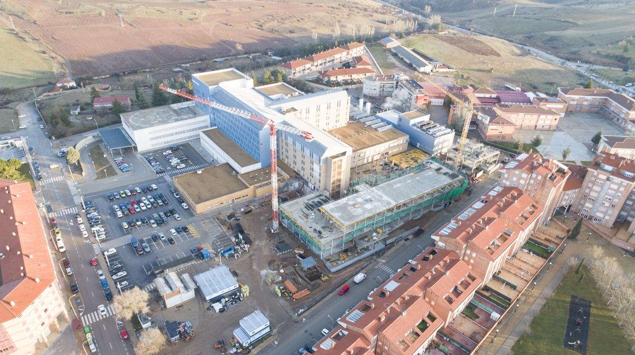 La reforma del hospital de Santa Bárbara en Soria es una de las últimas actuaciones del área de construcción el Grupo FCC, en infrarestructuras sanitarias.