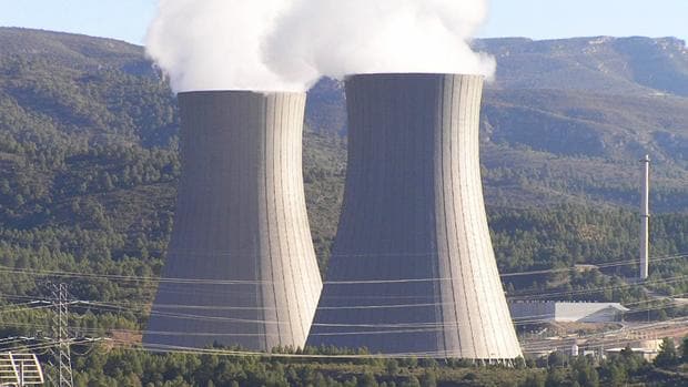 Las nucleares insisten en la «excesiva carga impositiva» que soportan