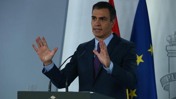 Sánchez retrasa la reforma fiscal hasta recuperar todo el PIB