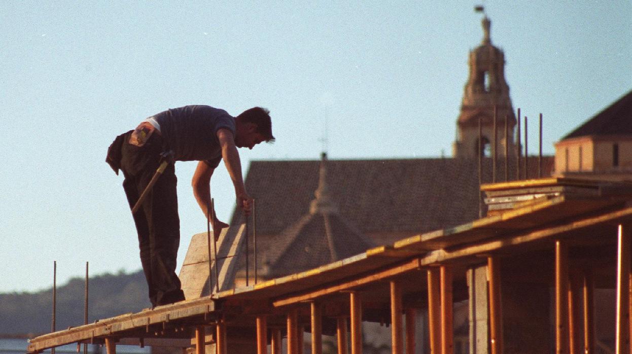 La economía andaluza ha mejorado un mejor comportamiento en el consumo de cemento en la construcción que la media nacional