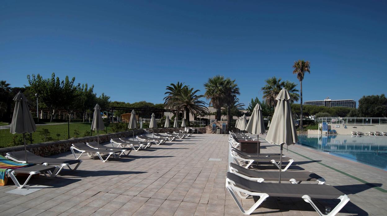 El turismo aglutina casi el 50% de los ERTE en plena temporada alta