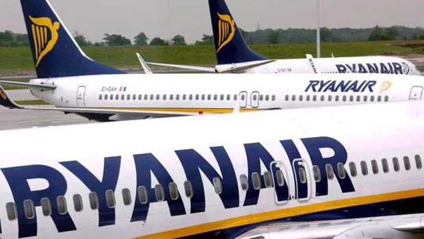 Ryanair reduce un 20% más los vuelos programados para octubre
