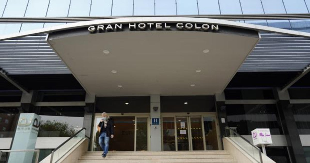 Los hoteleros madrileños tachan de «total irresponsabilidad» el desacuerdo entre las administraciones