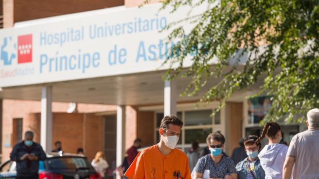 CEOE cree que eliminar la exención del IVA a servicios educativos y sanitarios privados dañaría el empleo