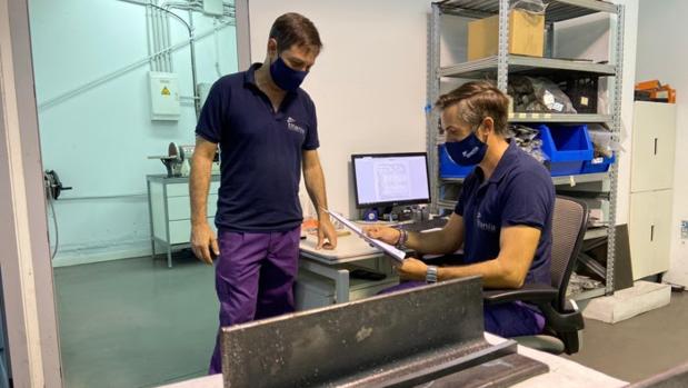 La gaditana Titania entra en el sector naval con un contrato de Navantia