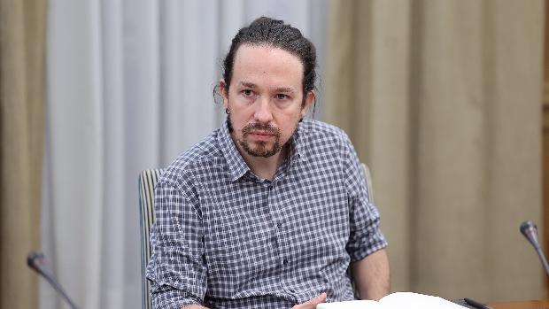 Iglesias aprieta a Sánchez para introducir la limitación de los precios del alquiler en el borrador de los PGE