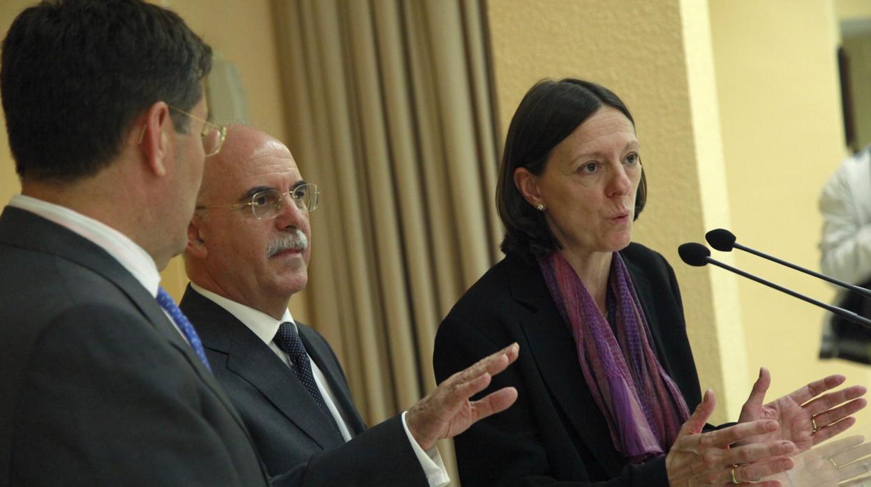 Teresa Santero durante una comparecencia en 2009, cuando ocupaba el puesto de secretaria general de industria