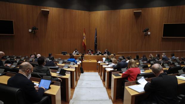 Vox se desmarca y rechaza el acuerdo del Pacto de Toledo: «Es un engaño a los pensionistas»