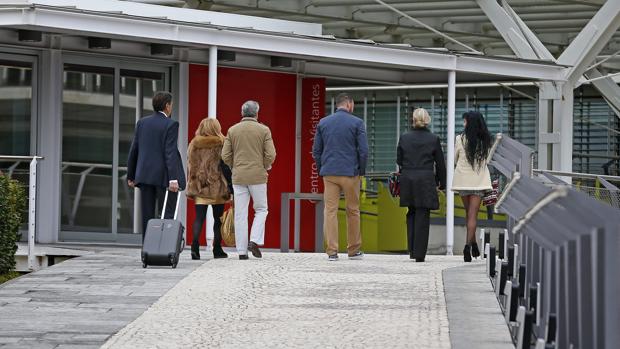Accionistas de Abengoa piden a la CNMV que ejerza de «árbitro» en la Junta del 16 de noviembre