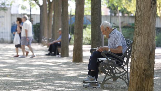 ¿Qué pensionistas se quedan sin la paga extra?