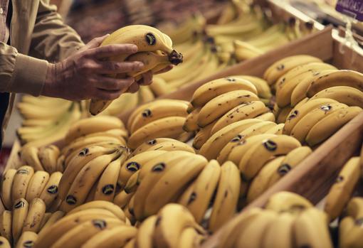 El Plátano de Canarias se abre al delivery y se alía con Glovo para acercar las fruterías de barrio