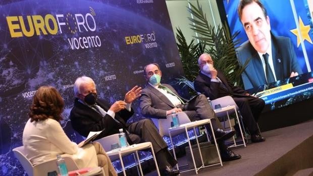 La Comisión Europea advierte sobre los fondos de la UE que «no habrá inversiones sin reformas»