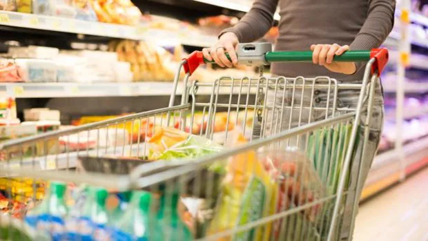 Guerra de ofertas entre supermercados para captar a un consumidor más ahorrador