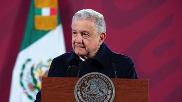 López Obrador tranquiliza a la banca y pretende crear nuevas empresas