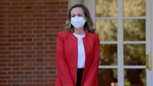 Calviño descarta que el Gobierno vaya a subir impuestos a corto plazo: «No es el momento»