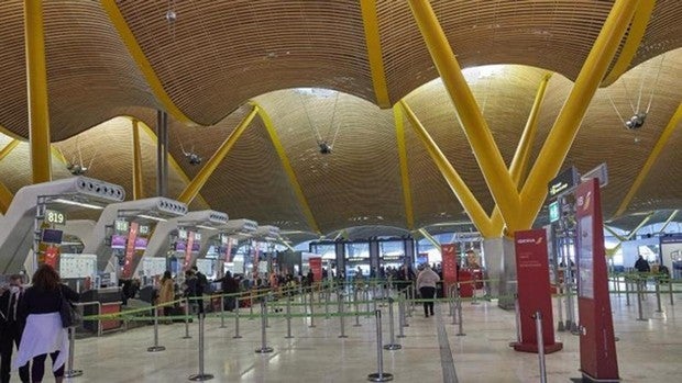 El caos con los bonos dispara un 57% las reclamaciones contra aerolíneas