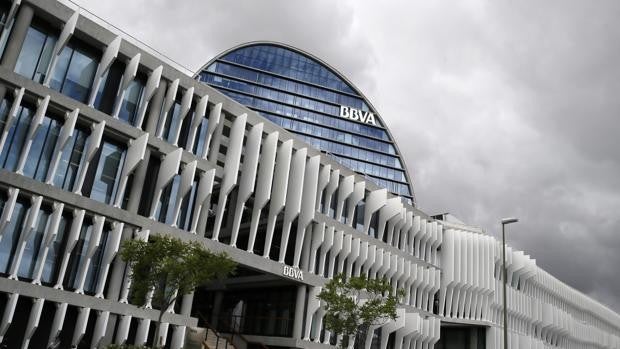 Los sindicatos de BBVA califican de «insultantes» las condiciones del ERE y anuncian movilizaciones