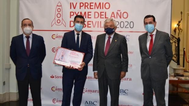 Banco Santander y Cámara de Sevilla amplían el plazo de inscripción para el Premio Pyme del Año 2021