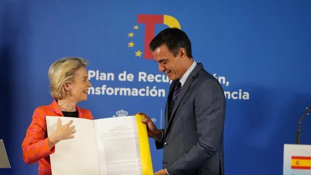 Sánchez llama ahora al «consenso» con los fondos europeos y Von der Leyen avisa: será un «camino duro»