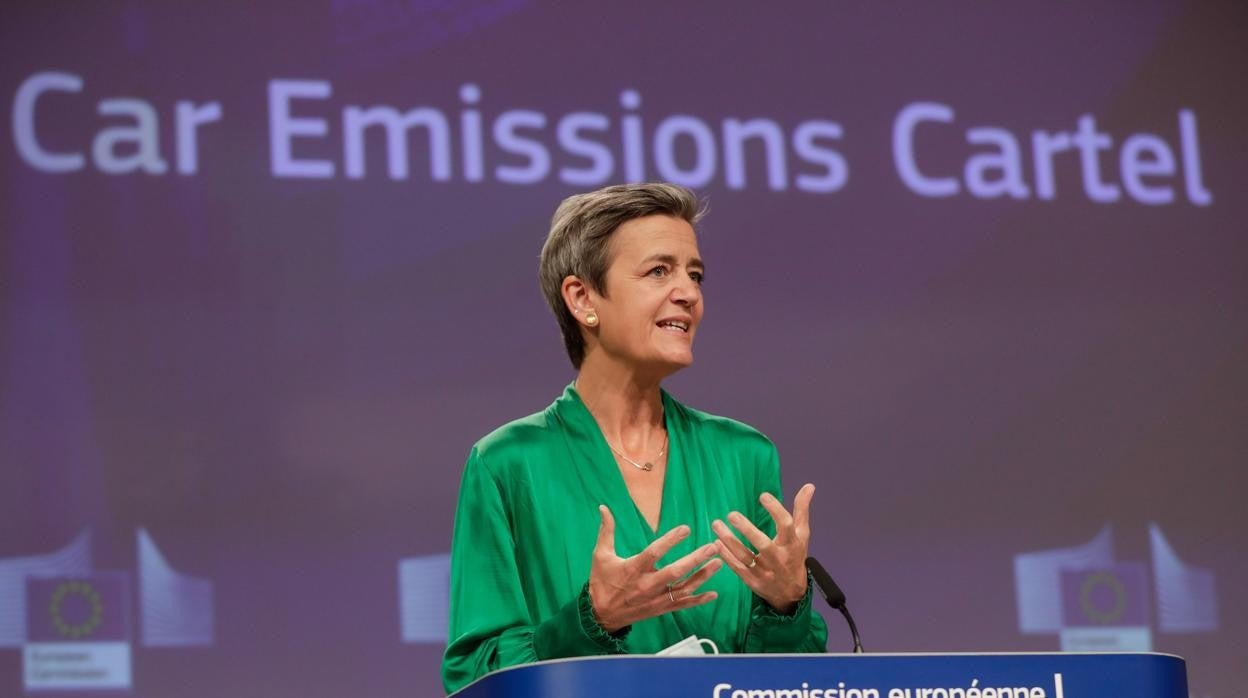 Vestager insta a hacer «las reformas necesarias en las administraciones públicas» para su digitalización