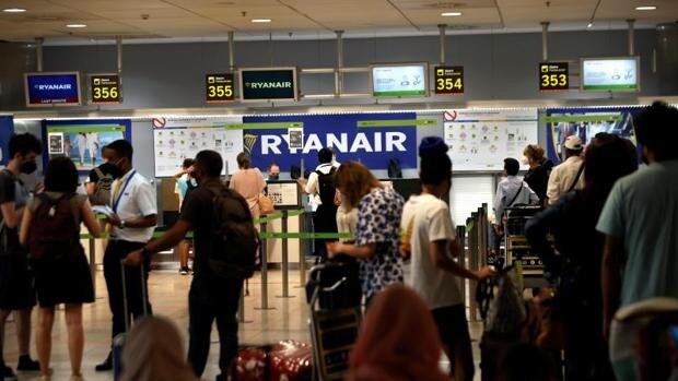 Trabajo deniega a Ryanair la inclusión en un ERTE de los despidos nulos de Canarias y Gerona