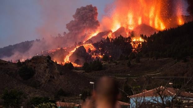 ¿Cubre el seguro los daños ocasionados en las casas por la lava?