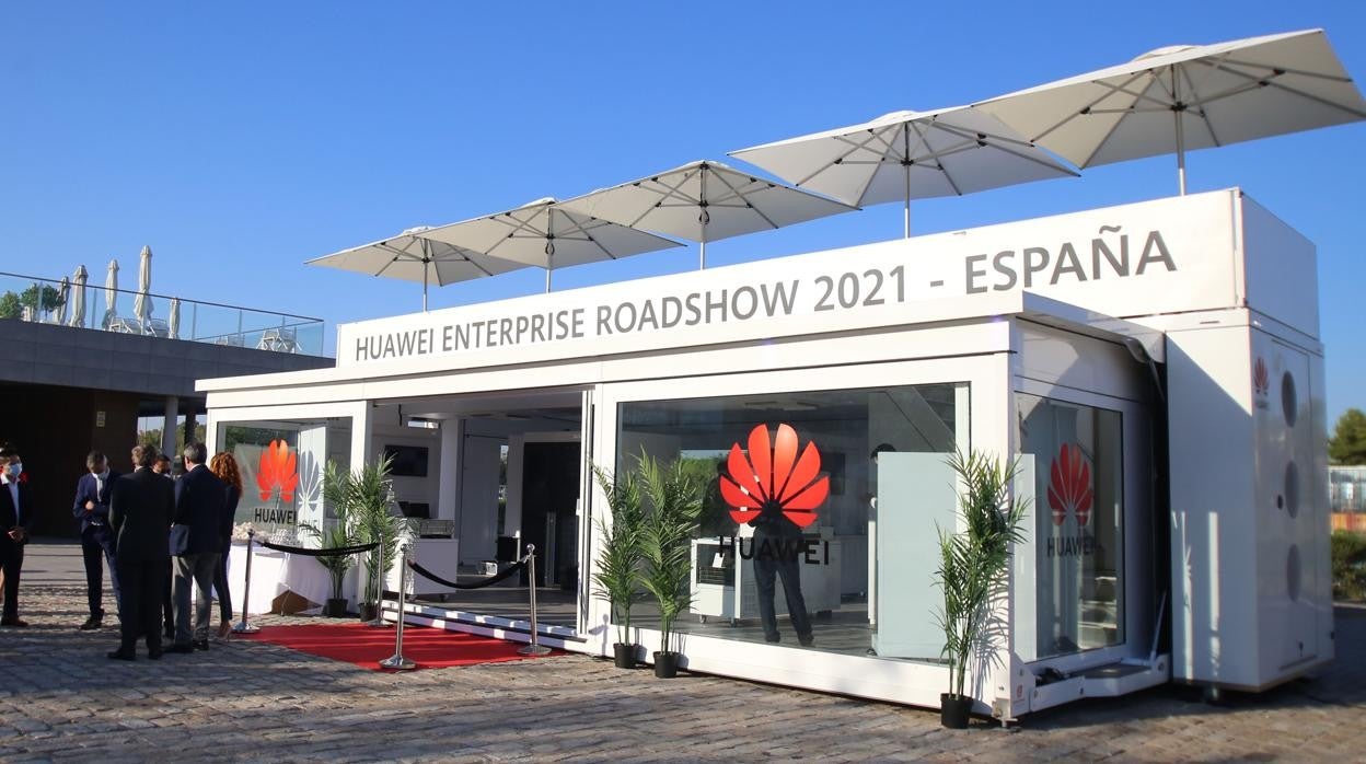 Instalaciones del centro de demostraciones tecnológicas de Huawei en Sevilla