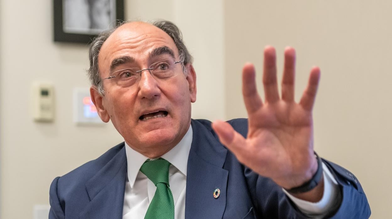 Galán, durante la entrevista con ABC desde la sede del IESE en Nueva York