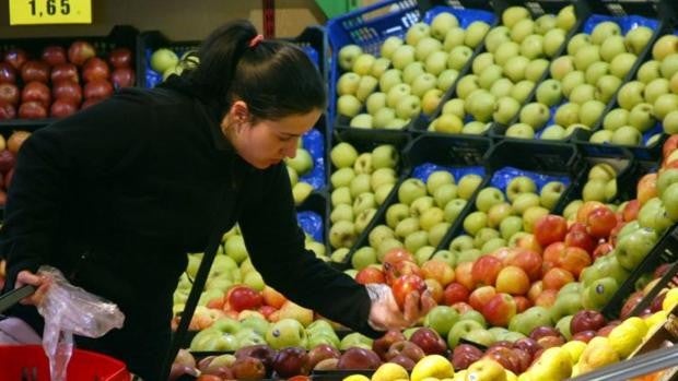 Estos son los diez supermercados más baratos de España