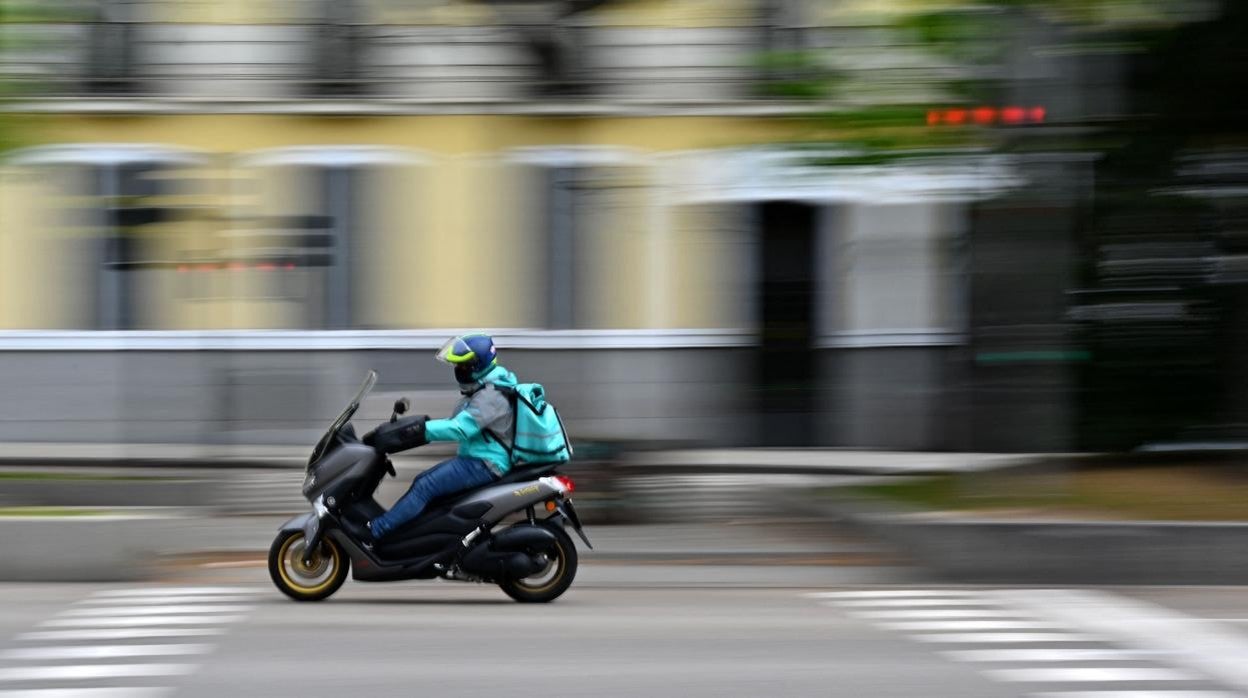 Motorista de Deliveroo en Madrid