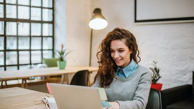 Cesur elige 43 ideas de negocio de mujeres para su programa de emprendimiento femenino